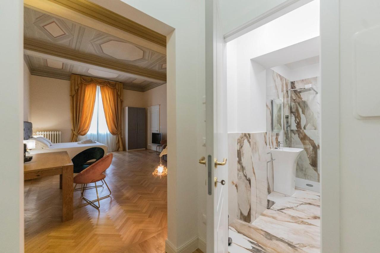 Aldrovandi Luxury Suites And Apartment Boloňa Exteriér fotografie