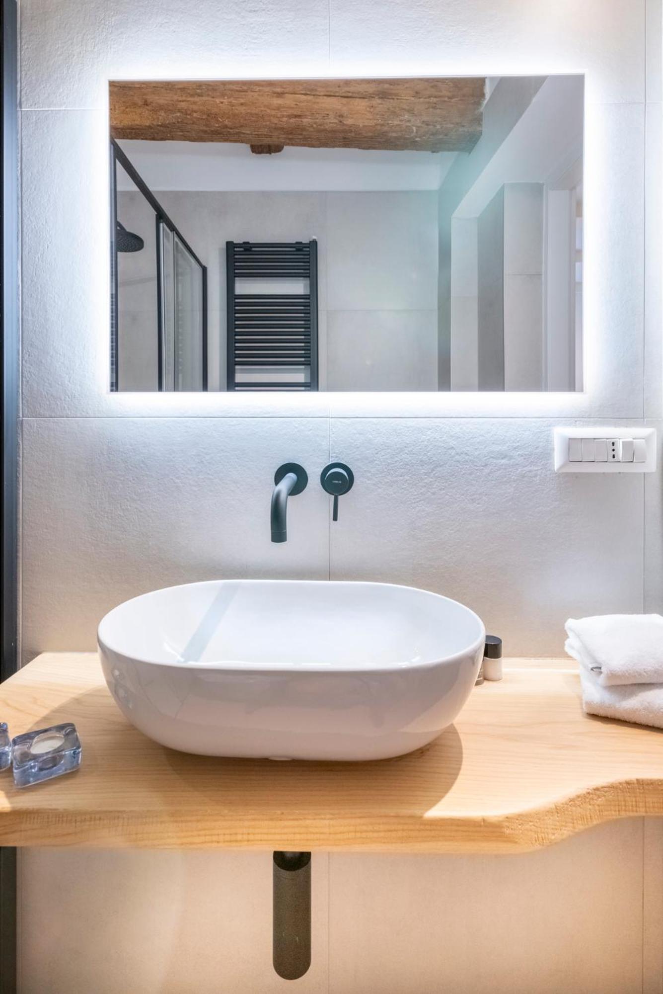 Aldrovandi Luxury Suites And Apartment Boloňa Exteriér fotografie
